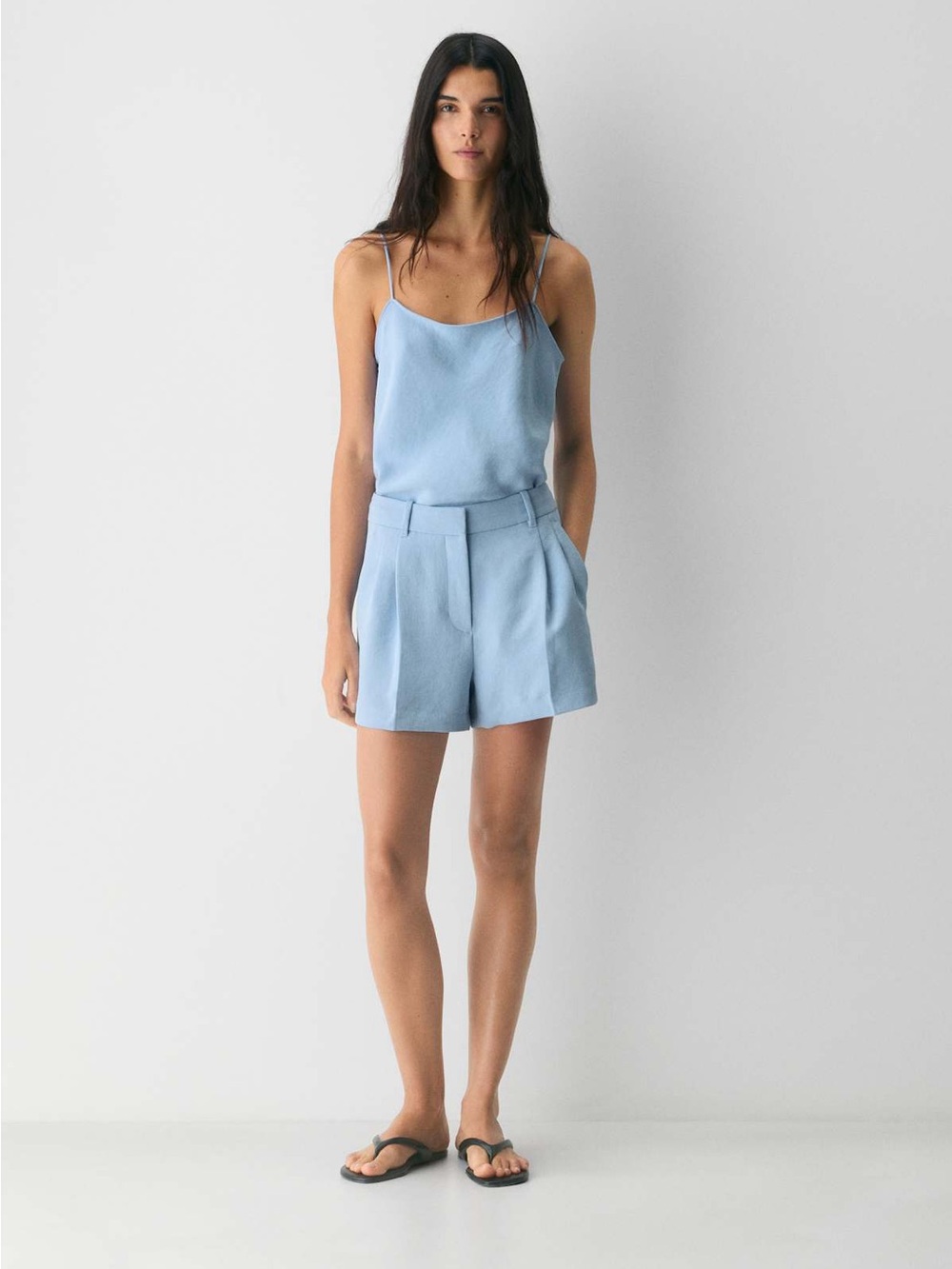 Wilfred Aritzia The Effortless Short™ Mini - Crepette, Ripple Blue- VGUC Sz 10